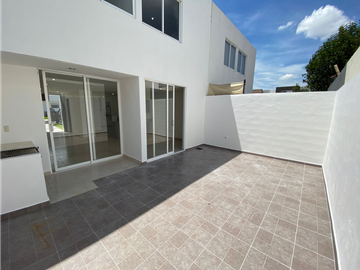 CASA EN VENTA EN EL REFUGIO EL MARQUES QUERETARO GAA