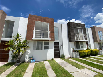 CASA EN VENTA EN EL REFUGIO EL MARQUES QUERETARO GAA