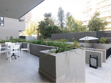 ¡Moderno Depto en Las Condes con Terraza!