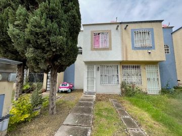 Casa en Venta, Colonia Ex-Hacienda Santa Ines