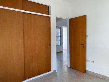 Alquiler de Departamento 2 Ambientes en el Centro De Lujan