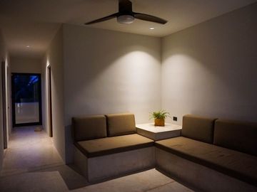 Moderno Edificio de Departamentos en venta en Telchac Puerto