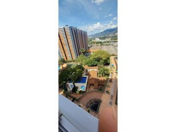 Vendo Apartamento en Hacienda Niquia