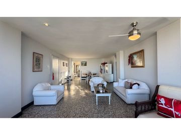 SE VENDE APARTAMENTO EN EL VIEJO PRADO