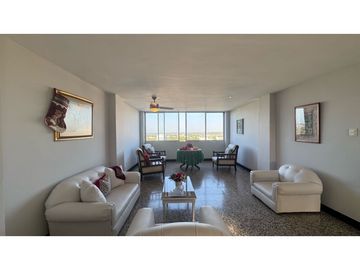 SE VENDE APARTAMENTO EN EL VIEJO PRADO