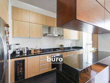 ESPECTACULAR PENTHOUSE EN VENTA CON PISCINA EN SAN ISIDRO