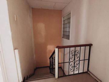 Casa en  venta Urdesa Central, avenida Las monjas conjunto  Reina Victoria GraC.