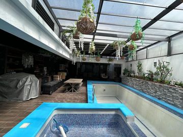 Casa en venta en Zibata condominio Cardón