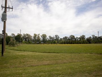 Amplio terreno en Santa María Polo Club