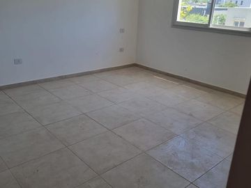 Casa en venta en Pilar del Este, San Ramon