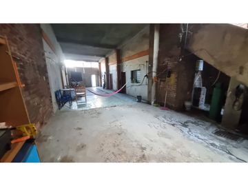 CASA HABITACION MIGUEL SILVA, COLONIA RAMIREZ, ZAMORA MICHOACAN