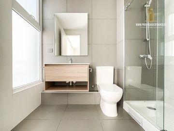 CONCON VENTA CASA A ESTRENAR 3D 4B CON VISTA EN CONDOMINIO