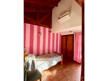 Venta - Casa de Categoria - Costa Azul, Villa Carlos Paz