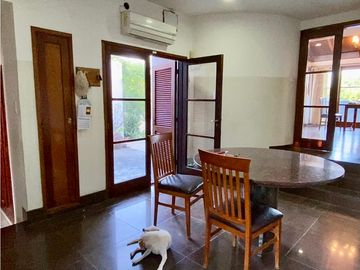 Venta - Casa de Categoria - Costa Azul, Villa Carlos Paz