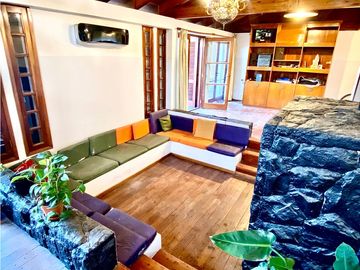 Venta - Casa de Categoria - Costa Azul, Villa Carlos Paz