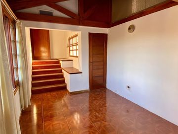 Venta - Casa de Categoria - Costa Azul, Villa Carlos Paz