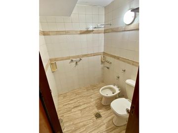 Venta - Casa de Categoria - Costa Azul, Villa Carlos Paz