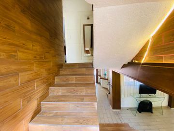 Casa Sola en Pedregal de las Fuentes Jiutepec - CAEN-1089-Cs