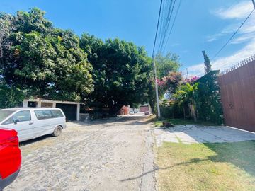 Casa Sola en Pedregal de las Fuentes Jiutepec - CAEN-1089-Cs