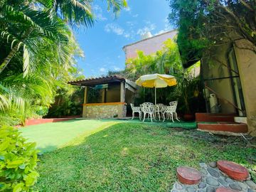 Casa Sola en Pedregal de las Fuentes Jiutepec - CAEN-1089-Cs