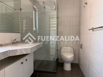 Casa en Venta en Entre Helsby y Onofre Jarpa
