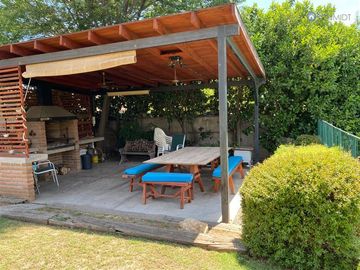 Casa en Venta en Adobes de Nogales, Machalí