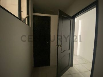 Venta Departamento Remodelado en Edificio Recife, Salinas VerV