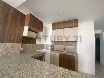 Venta Departamento Remodelado en Edificio Recife, Salinas VerV