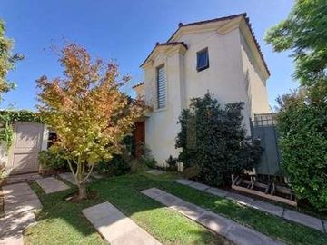 Se Vende Casa Peñalolén / Pumahue  Dunalastair
