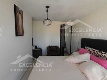 CASA DE 2 PISOS ESTILO RUSTICO MODERNO EN FRACC. ARKO SAN PEDRO