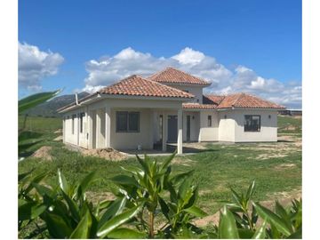 VENTA  CASA  CASABLANCA - VIÑEDOS DE CASABLANCA