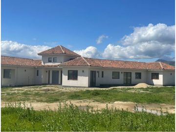 VENTA  CASA  CASABLANCA - VIÑEDOS DE CASABLANCA
