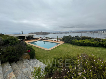 Casa en Venta en La Herradura