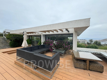 Casa en Venta en La Herradura