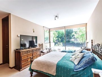 Departamento en Venta en Candelaria Goyenechea con Espoz.