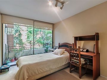 Departamento en Venta en Candelaria Goyenechea con Espoz.