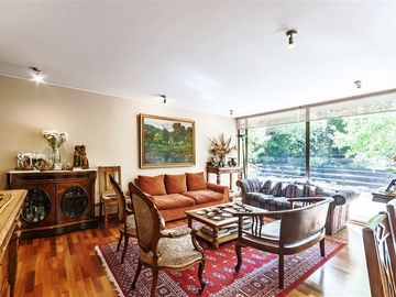 Departamento en Venta en Candelaria Goyenechea con Espoz.