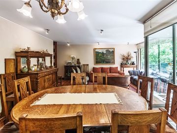 Departamento en Venta en Candelaria Goyenechea con Espoz.