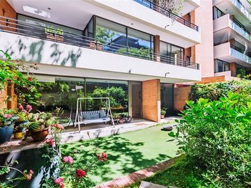 Departamento en Venta en Candelaria Goyenechea con Espoz.
