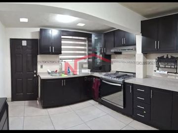 CASA EN VENTA EN LA MAGUEYADA