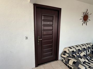 CASA EN VENTA EN COL. ALTAVISTA EN MONTERREY