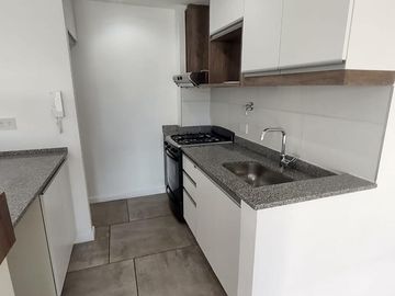 DEPARTAMENTO MONOAMBIENTE  VENTA EN URIARTE  383 4°E (REMEDIOS DE ESCALADA)