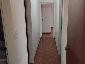 Departamento en venta - 3 Dormitorios 2 Baños - Cochera - 115Mts2 - Lanús Oeste