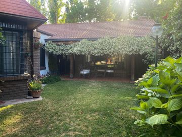 Casa en venta Chacras de Coria