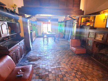 Los Cocos Chalet emblematico a mts de Grierson