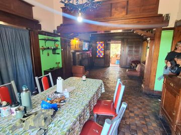 Los Cocos Chalet emblematico a mts de Grierson