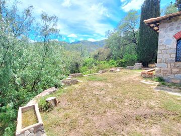 Los Cocos Chalet emblematico a mts de Grierson