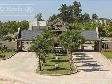 Casa en venta 4 ambientes  barrio cerrado  Barrancas de Iraola. Hudson. Berazategui. Apto credito!
