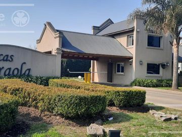 Casa en venta 4 ambientes  barrio cerrado  Barrancas de Iraola. Hudson. Berazategui. Apto credito!