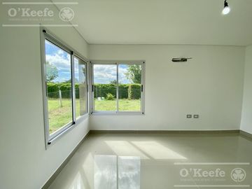 Casa en venta 4 ambientes  barrio cerrado  Barrancas de Iraola. Hudson. Berazategui. Apto credito!